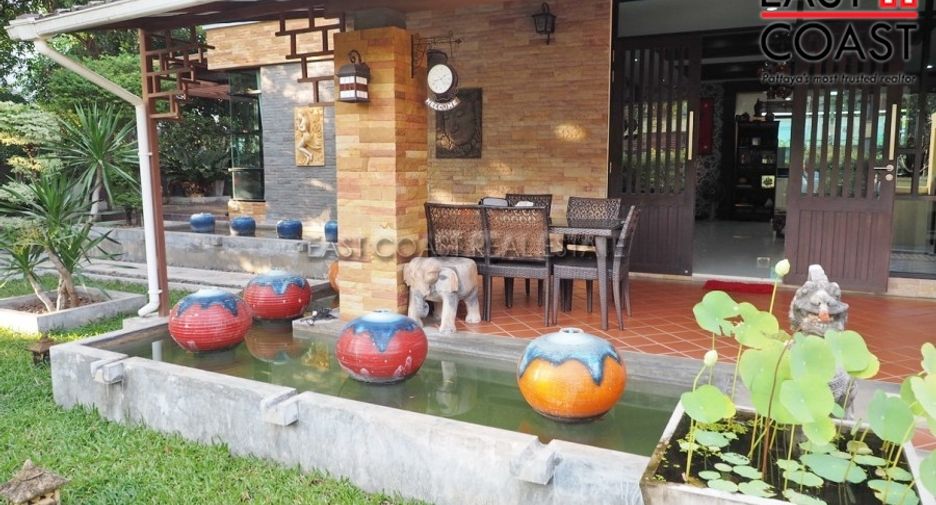 For sale 4 bedrooms house in Bang Lamung, Chonburi