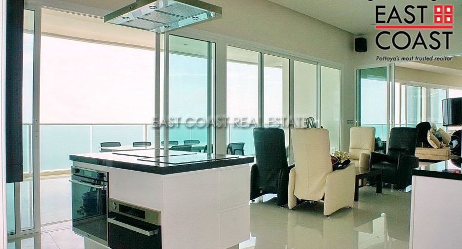 For sale そして for rent 4 Beds condo in Na Jomtien, Pattaya