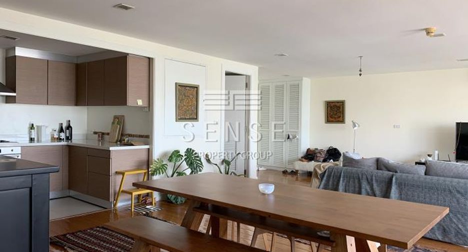 For rent 2 bedrooms condo in Watthana, Bangkok