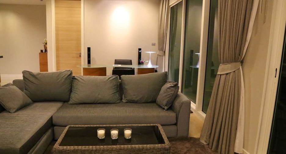 For rent and for sale 1 bed house in Bang Lamung, Chonburi