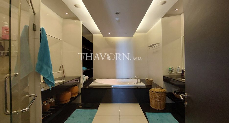For sale 4 bedrooms condo in Bang Lamung, Chonburi