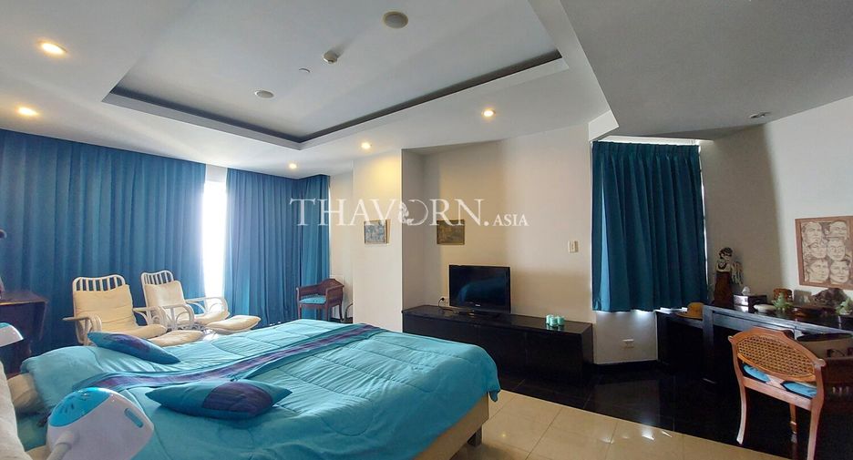 For sale 4 bedrooms condo in Bang Lamung, Chonburi