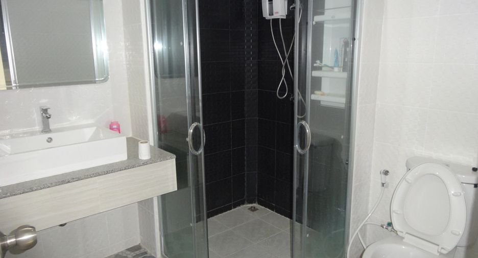 Casa en venta de 3 habitaciones en Lam Luk Ka, Pathum Thani