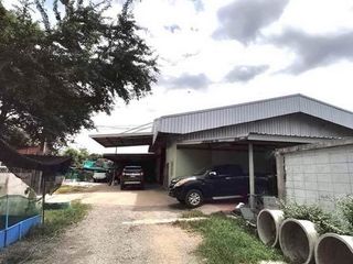 For sale warehouse in Lat Lum Kaeo, Pathum Thani