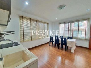 For rent and for sale 6 bed retail Space in Bang Lamung, Chonburi