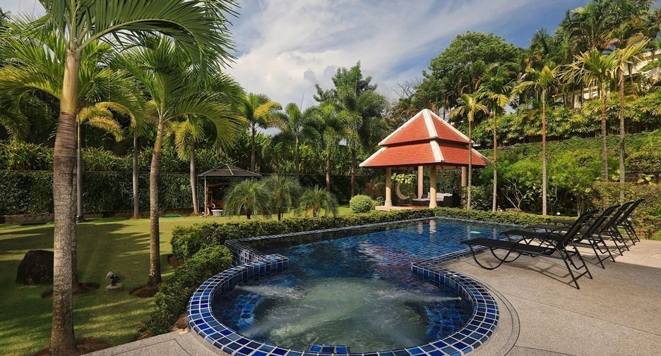 For rent 4 bed villa in Mueang Phuket, Phuket