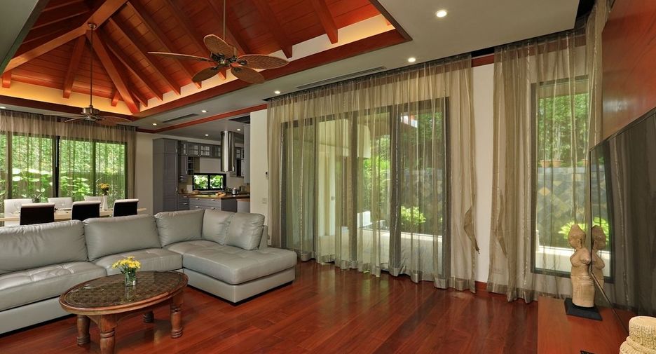 For rent 4 bed villa in Mueang Phuket, Phuket
