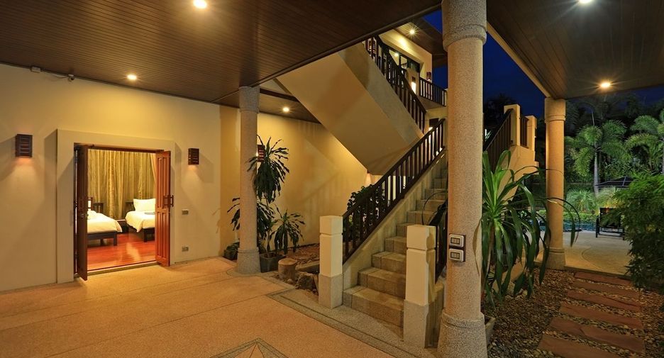 For rent 4 bed villa in Mueang Phuket, Phuket
