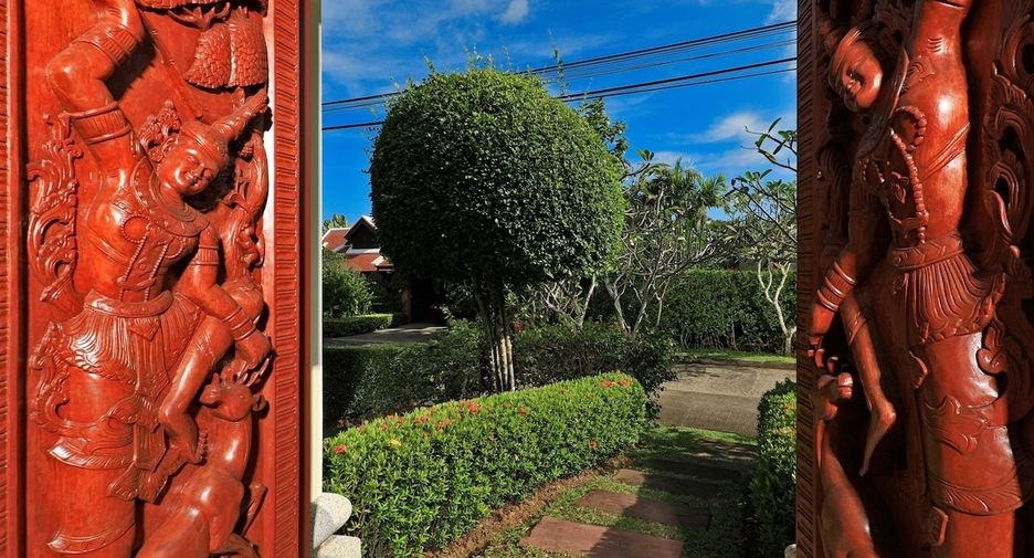 For rent 4 bed villa in Mueang Phuket, Phuket