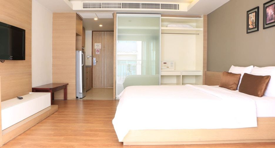 For rent studio apartment in Bang Na, Bangkok
