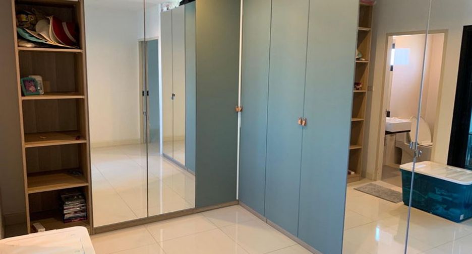 For sale 3 bed office in Saphan Sung, Bangkok