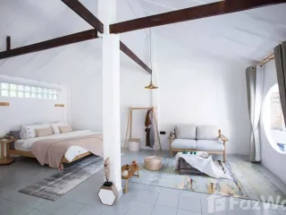 For rent 4 bed house in Huai Khwang, Bangkok