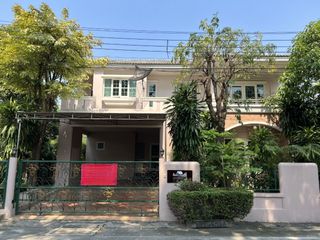 For sale 4 Beds house in Bang Khae, Bangkok