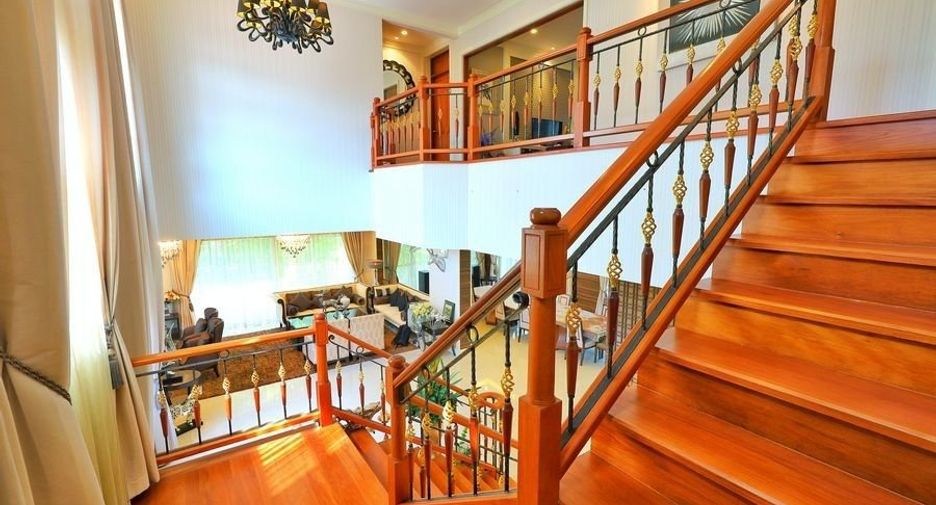 For sale 6 bedrooms house in Bang Kruai, Nonthaburi