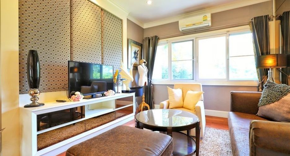 For sale 6 Beds house in Bang Kruai, Nonthaburi