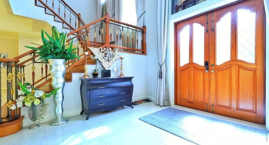 For sale 6 bedrooms house in Bang Kruai, Nonthaburi