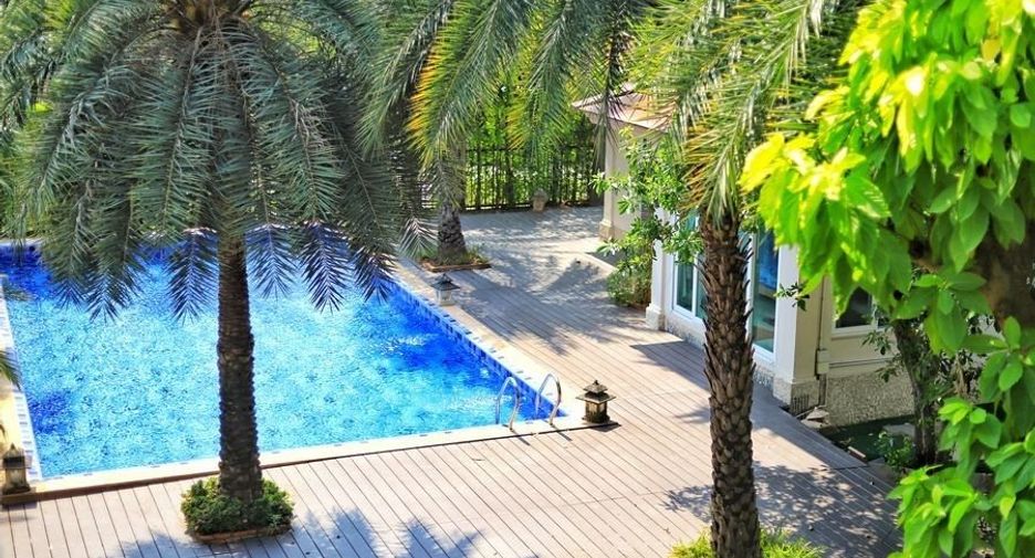 For sale 6 bedrooms house in Bang Kruai, Nonthaburi