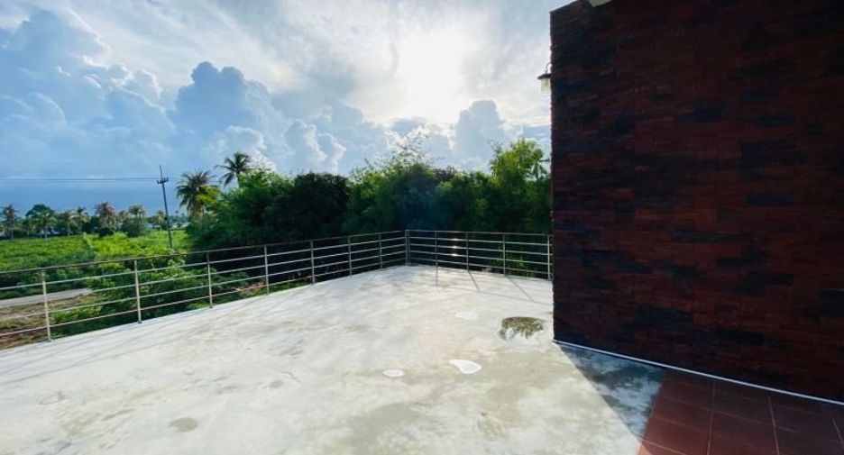 For rent and for sale 3 bedrooms house in Bang Lamung, Chonburi