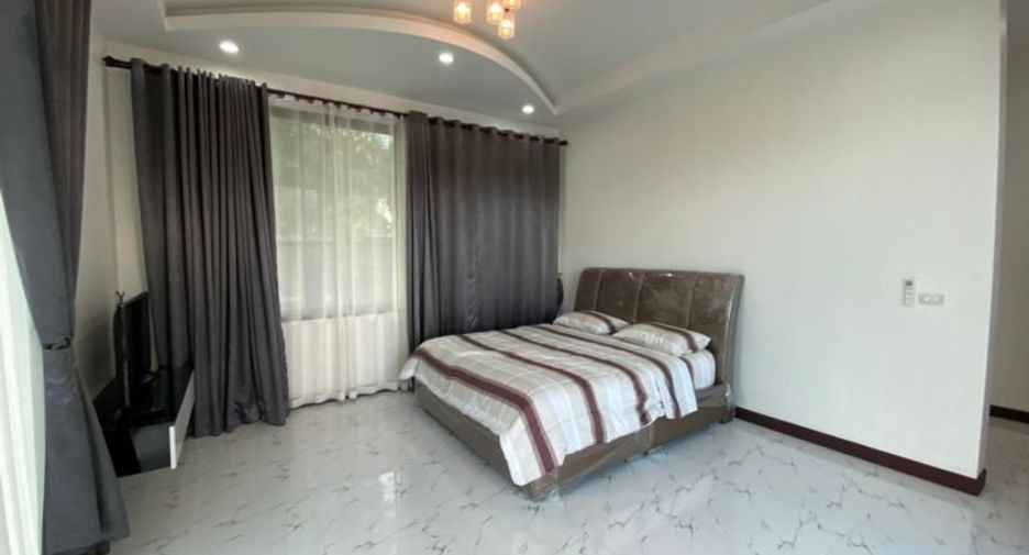 For rent and for sale 3 bedrooms house in Bang Lamung, Chonburi
