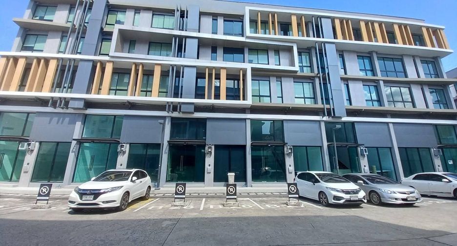 For sale 1 bed townhouse in Bueng Kum, Bangkok