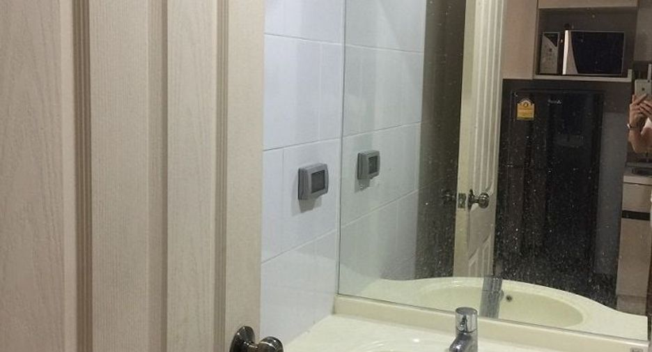 For rent studio condo in Huai Khwang, Bangkok