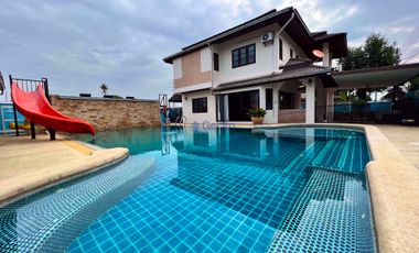 For sale and for rent 5 bed house in Huay Yai, Pattaya