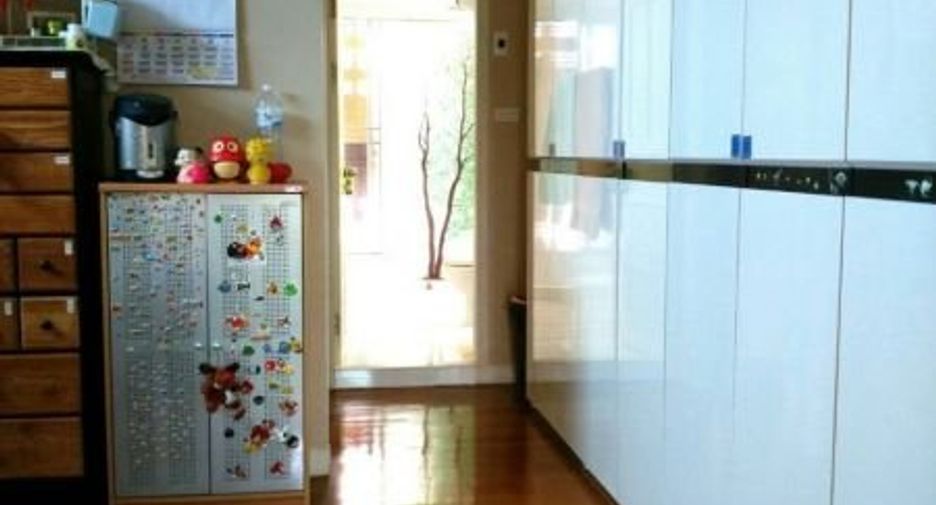 For sale 3 bedrooms retail Space in Mueang Chiang Mai, Chiang Mai