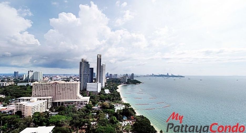 For rent 3 bedrooms condo in Bang Lamung, Chonburi