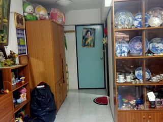 For sale 1 bed condo in Saphan Sung, Bangkok