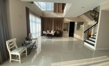 出售 4 卧室 公寓 在 Pathum Wan, 曼谷