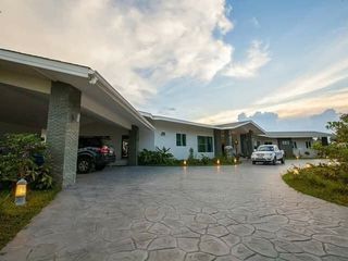 For sale 6 Beds villa in San Pa Tong, Chiang Mai