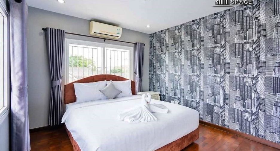For sale 6 bed villa in East Pattaya, Pattaya