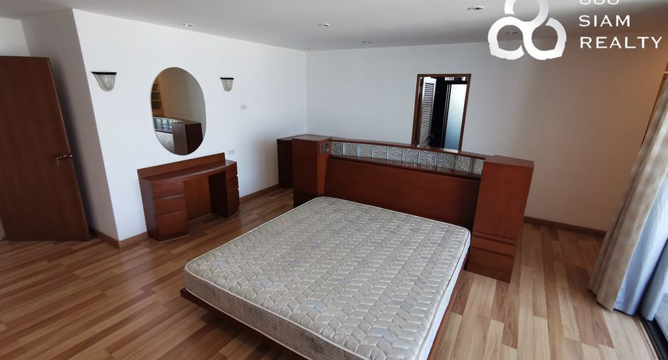 Wohnung zur Miete mit 3 Zimmer in Watthana, Bangkok