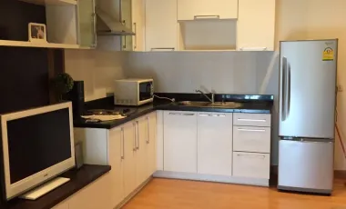For sale 1 bed condo in Khlong Toei, Bangkok