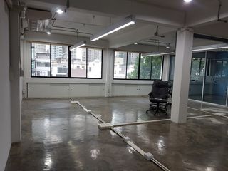 For sale 6 bed office in Khlong Toei, Bangkok