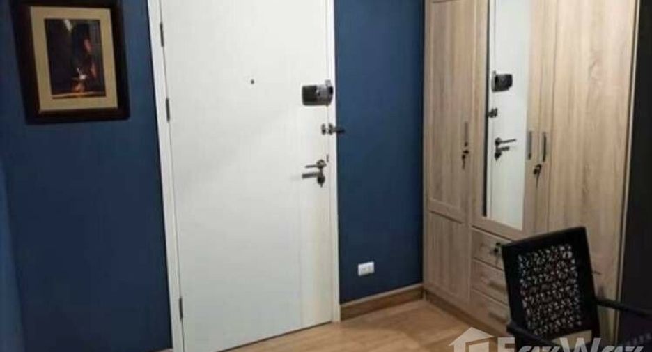 For sale 1 bed condo in Khlong Toei, Bangkok