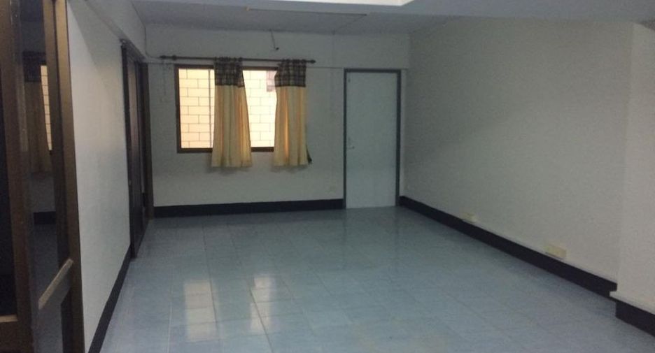 For rent 2 Beds townhouse in Mueang Phuket, Phuket