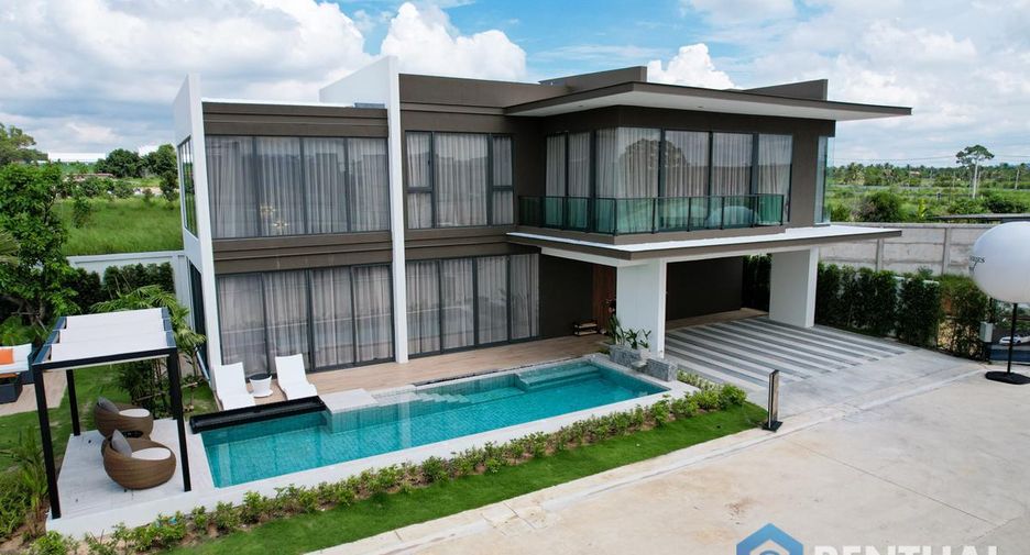À vendre 4 chambres villa à Bang Lamung, Chonburi