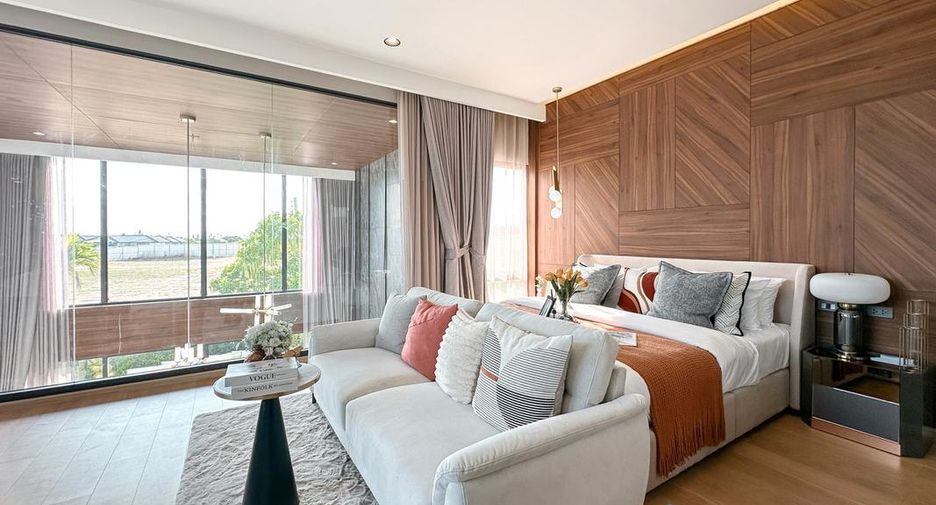 À vendre 4 chambres villa à Bang Lamung, Chonburi