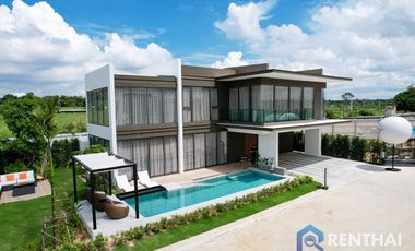 For sale 4 bedrooms villa in Bang Lamung, Chonburi