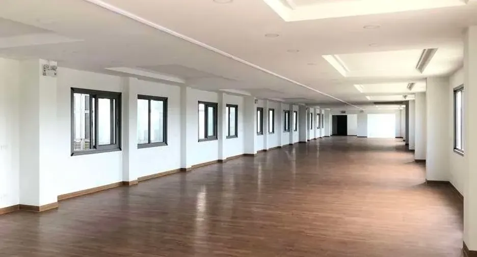 For rent and for sale warehouse in Mueang Samut Prakan, Samut Prakan