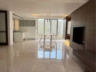 For sale 3 bed townhouse in Sathon, Bangkok