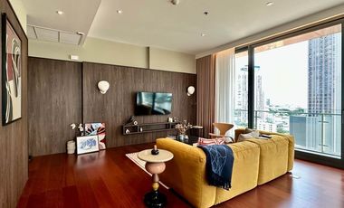 For sale 2 bed condo in Watthana, Bangkok