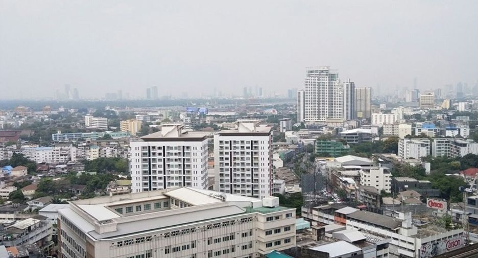 Condo en alquiler y en venta de 2 habitaciones en Khlong Toei, Bangkok