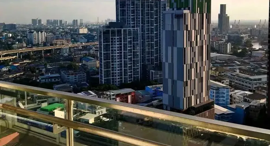 ขาย 2 ห้องนอน คอนโด ใน คลองเตย, กรุงเทพฯ
