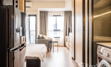 For rent 1 bed condo in Huai Khwang, Bangkok