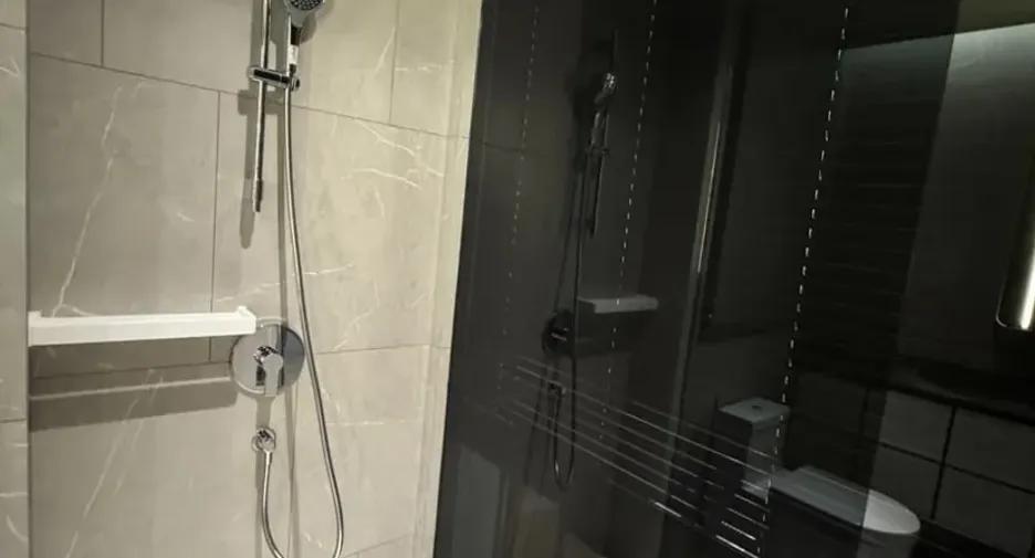 For rent 2 bed condo in Watthana, Bangkok