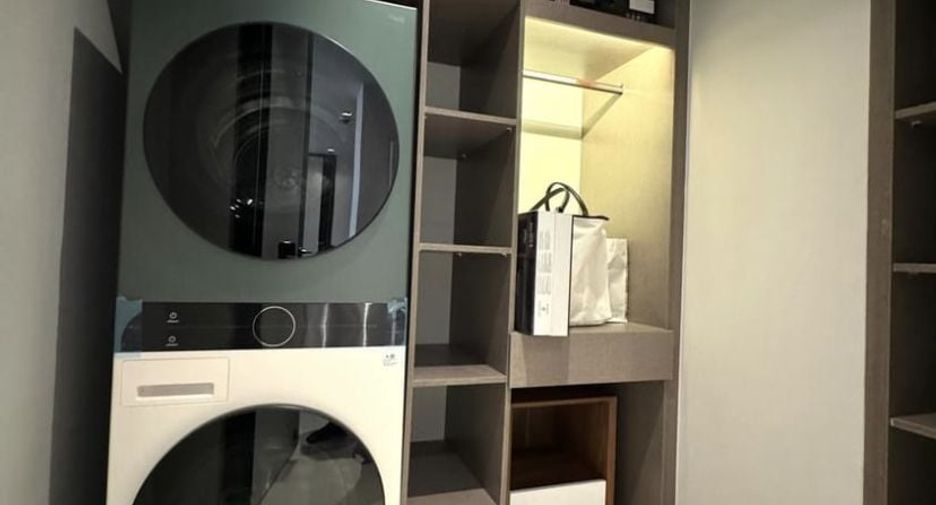 For rent 2 bed condo in Watthana, Bangkok