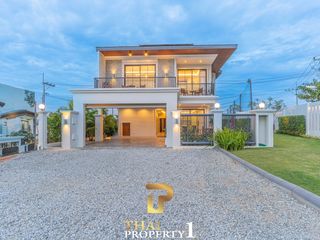 For sale 3 bedrooms villa in Bang Lamung, Chonburi
