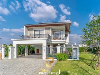 For sale 3 bedrooms villa in Bang Lamung, Chonburi